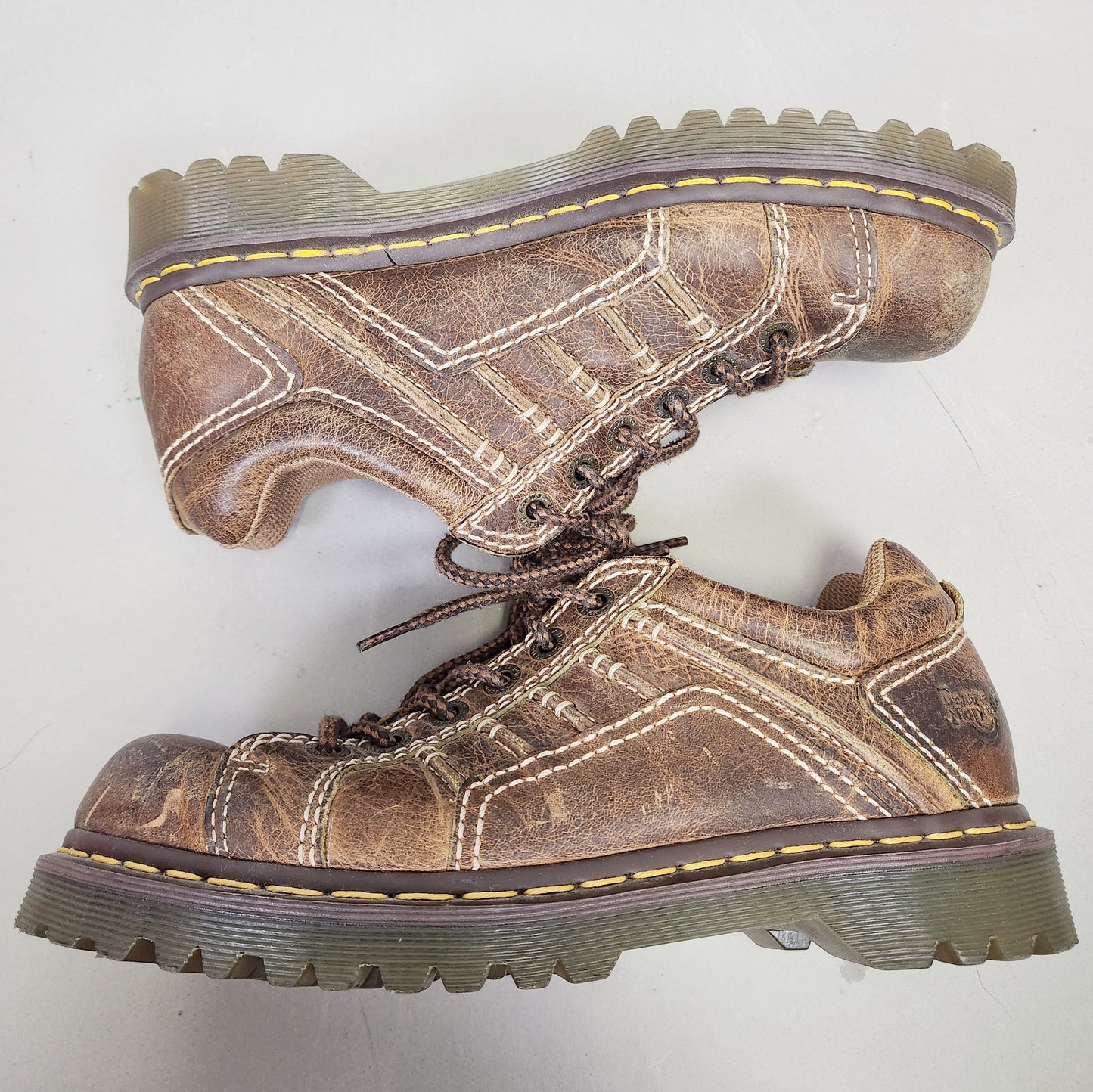 Dr. Martens Keith Oxfords