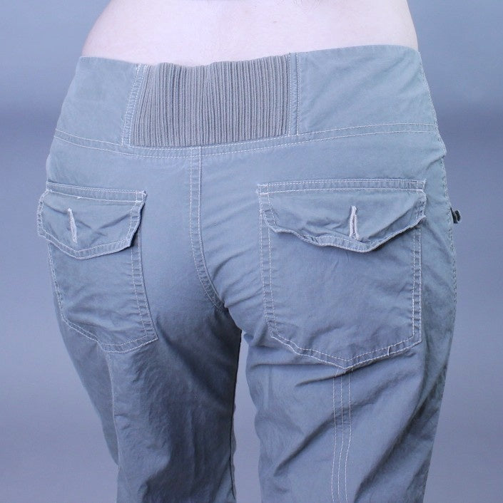 Vintage Y2k Low Rise Green Cargo Pants with Full Zip By Blue Asphalt