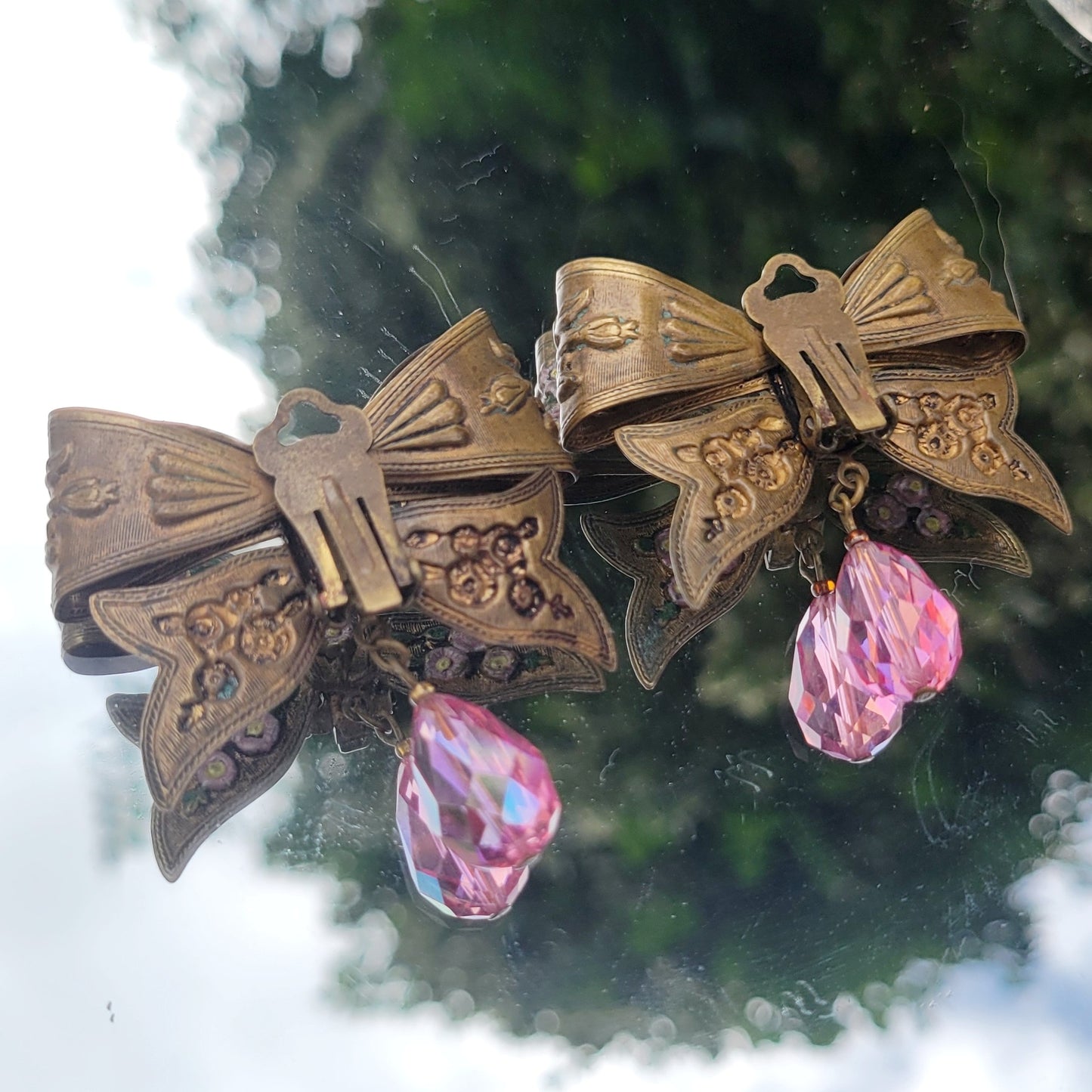 Vintage 70s Giant Coquette Bow Earrings