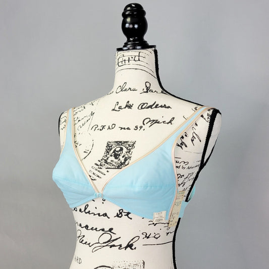 Deadstock NWT Vintage 70s Pastel Baby Blue Bra by Van Raalte for Gimbel's