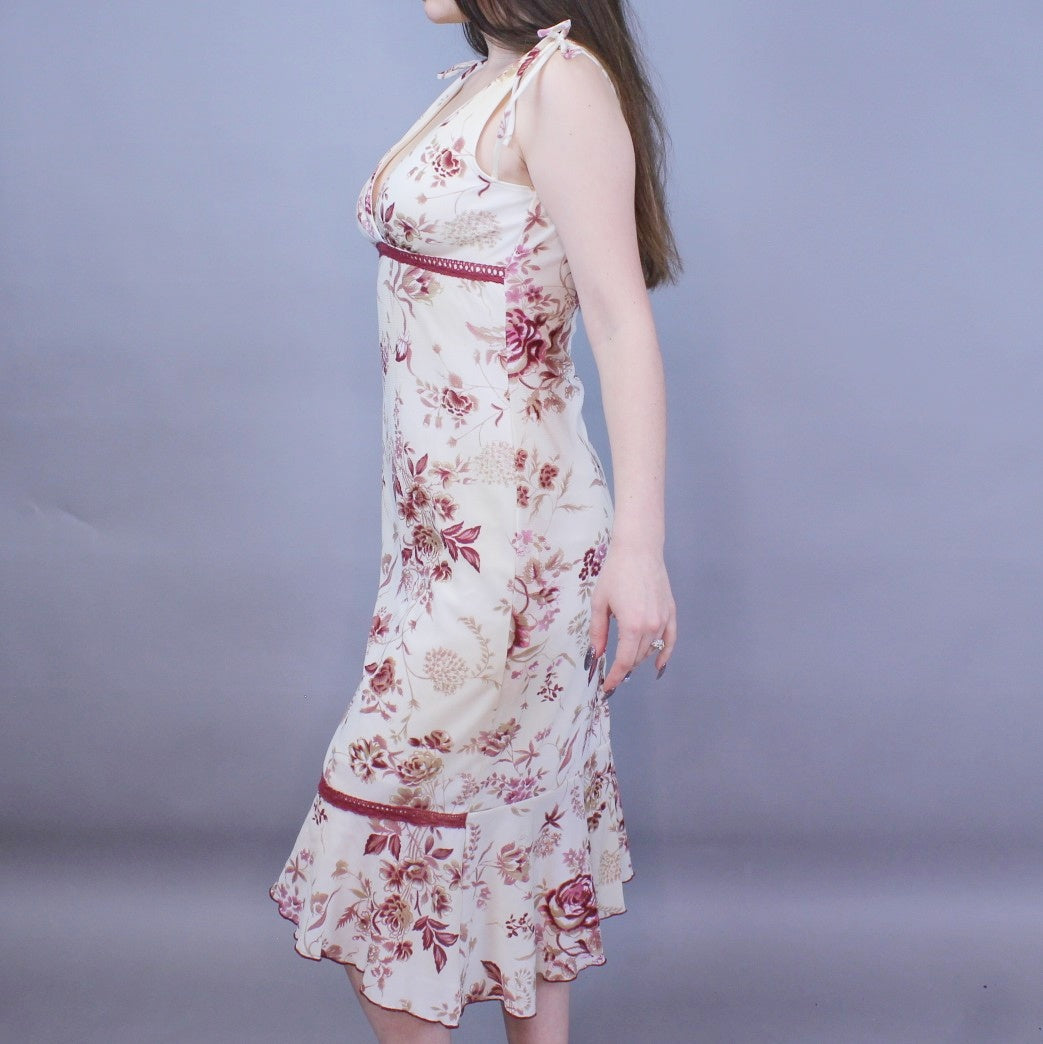Vintage Y2k Floral Midi Dress with Ruffle Hem by Taboo