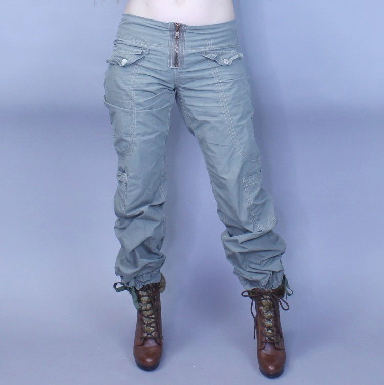 Vintage Y2k Low Rise Green Cargo Pants with Full Zip By Blue Asphalt