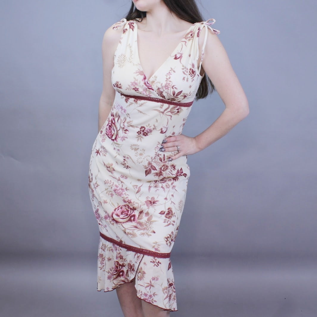 Vintage Y2k Floral Midi Dress with Ruffle Hem by Taboo