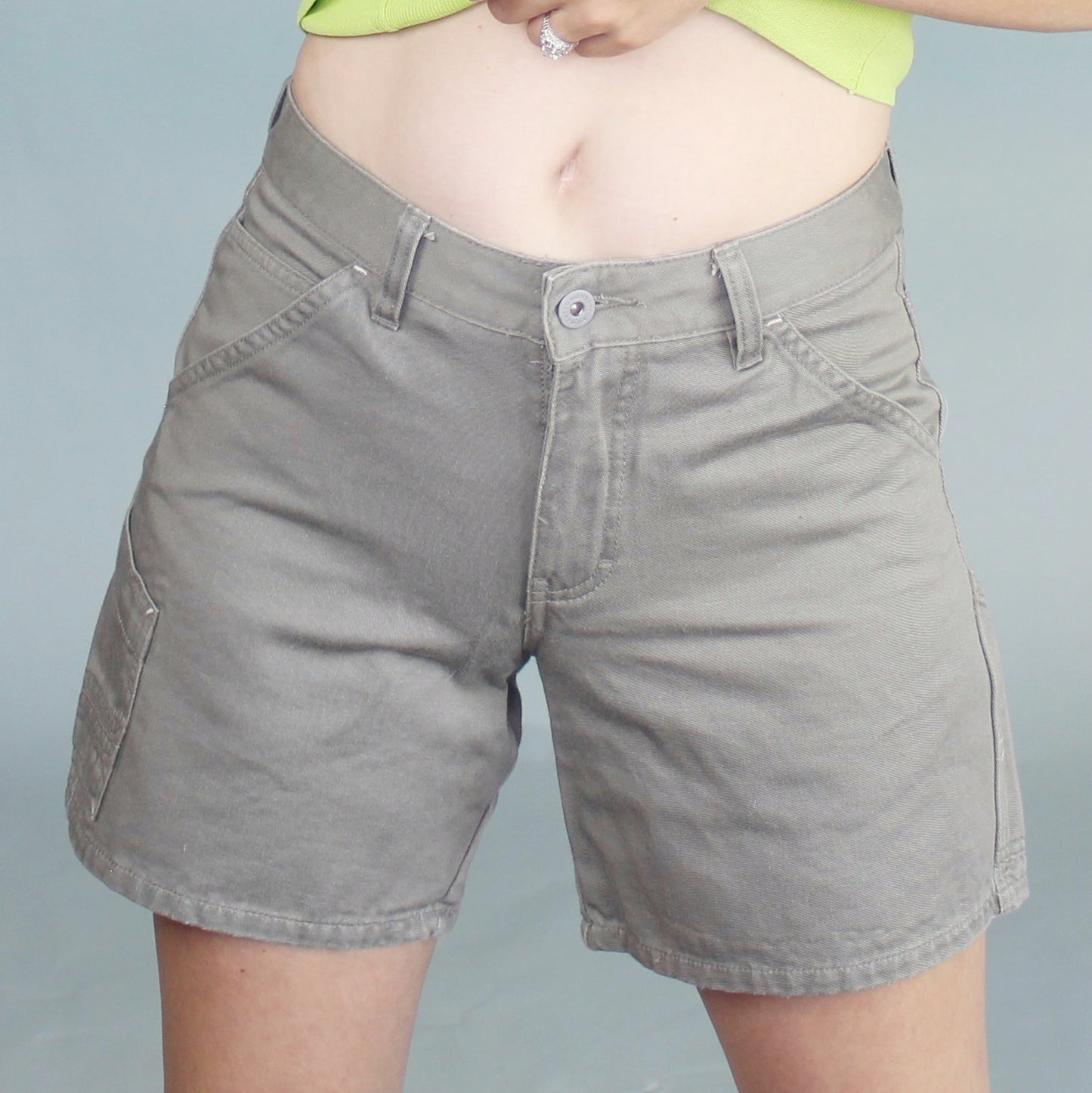 Vintage Y2k Gray Cargo Shorts by Union Bay