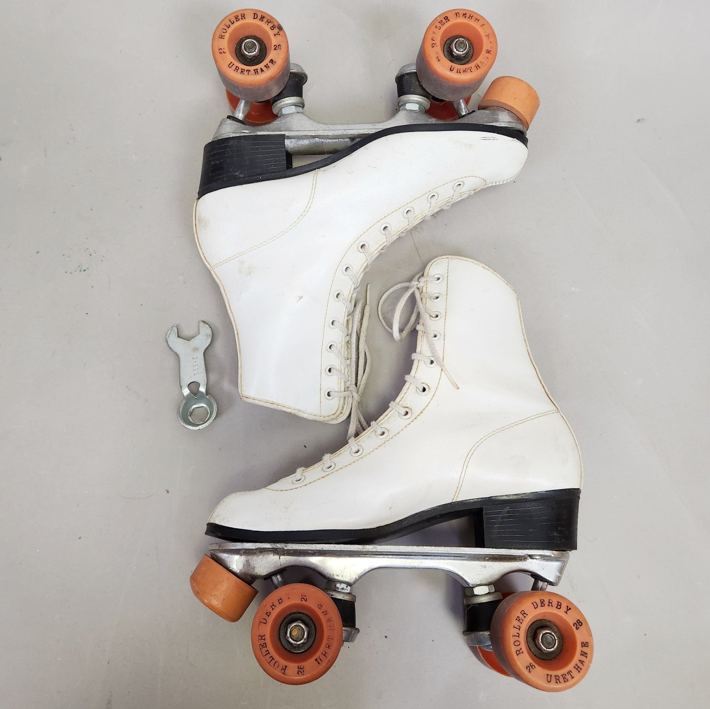 Vintage 80s Classic Quad Roller Skates with Derby Wheels