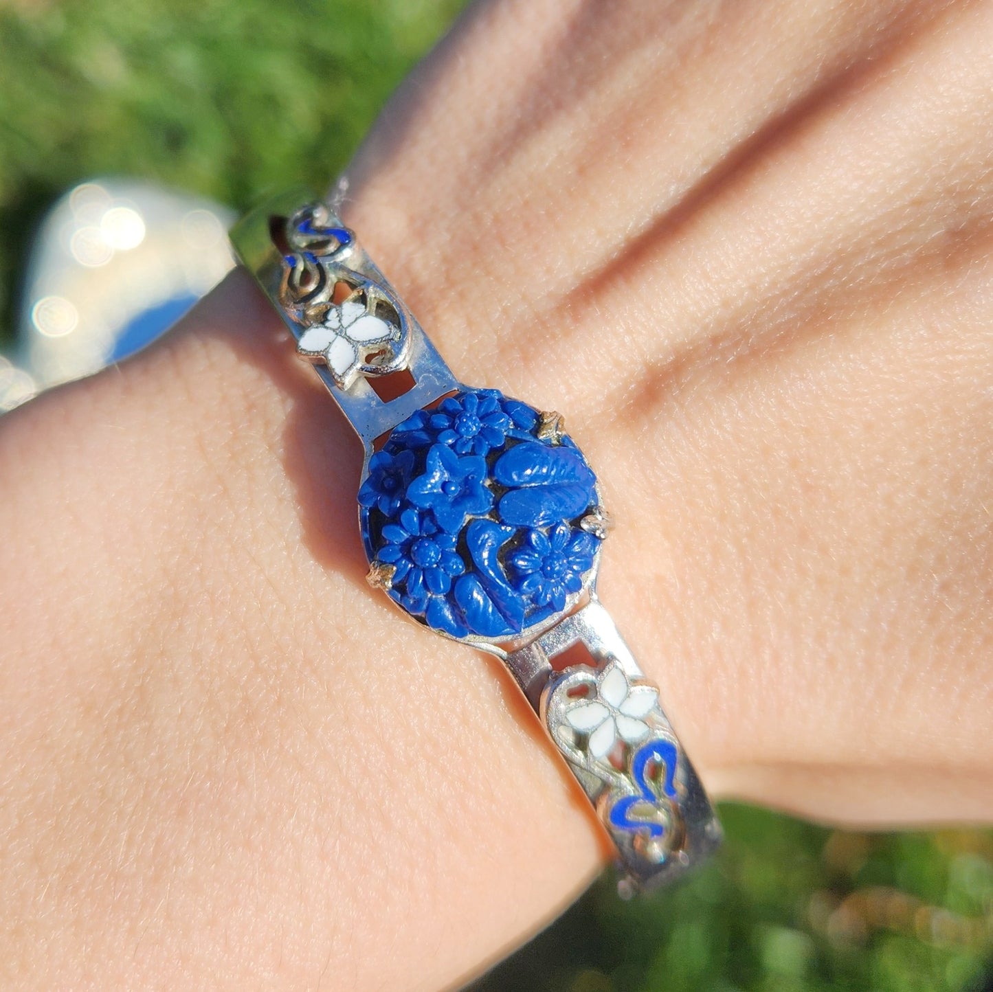 Vintage 40s Hinged Bangle Bracelet