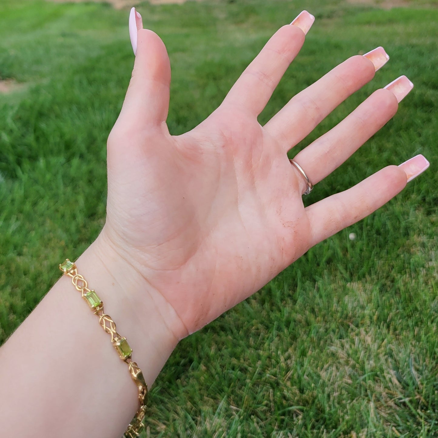 14k Yellow Gold Signed Gemstone Bracelet by Clyde Duneier Baguette Peridot Sailor's Knot