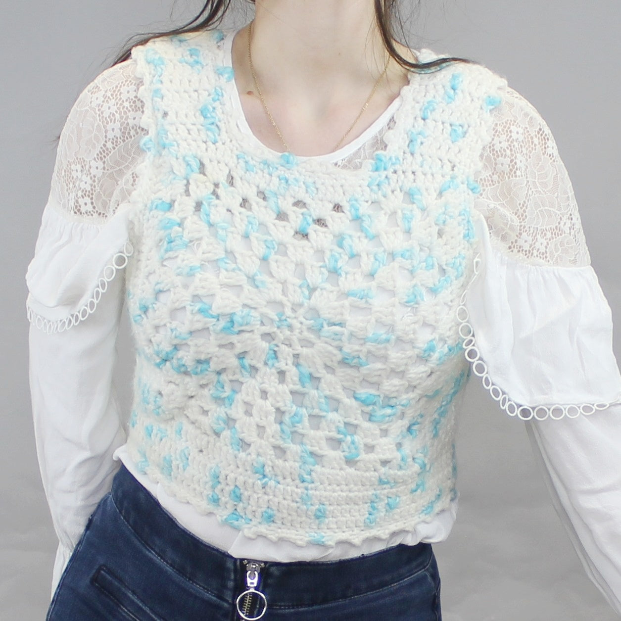 Crocheted Cropped Tank Top