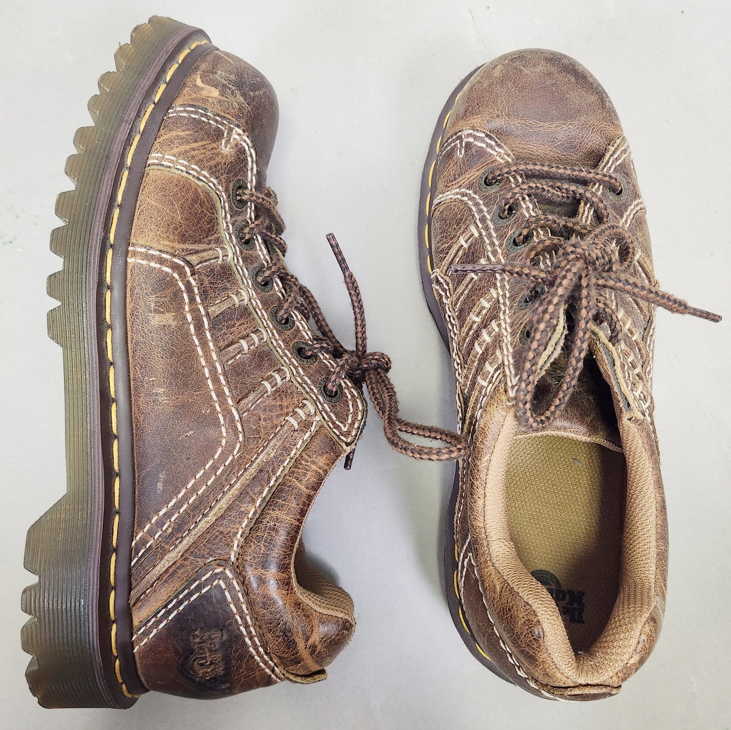 Dr. Martens Keith Oxfords