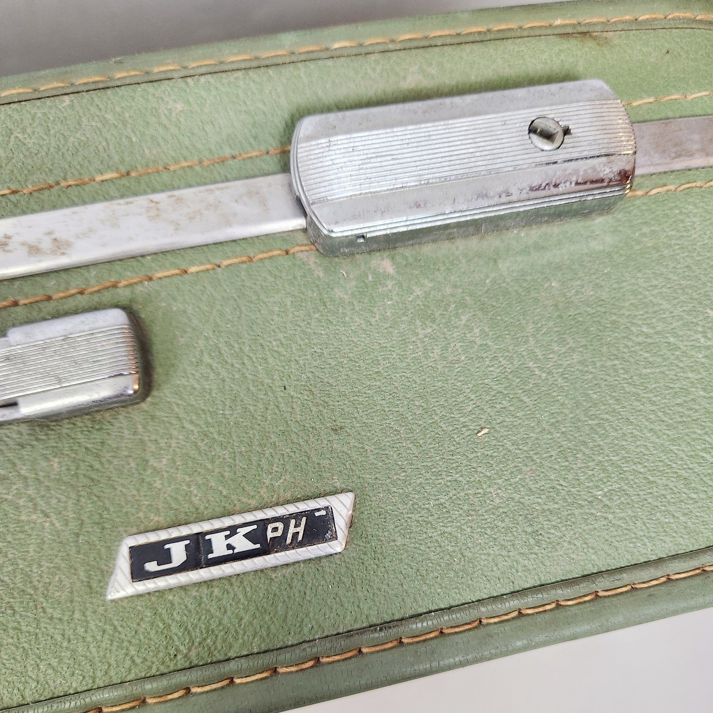 Vintage 70s American Tourister Suitcase