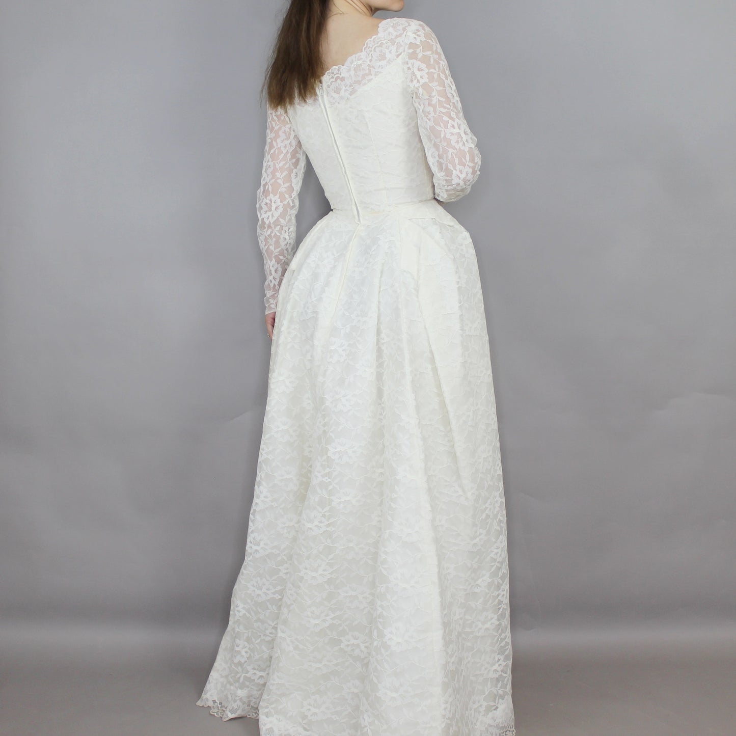 Vintage 60s Lace A-line Wedding Dress