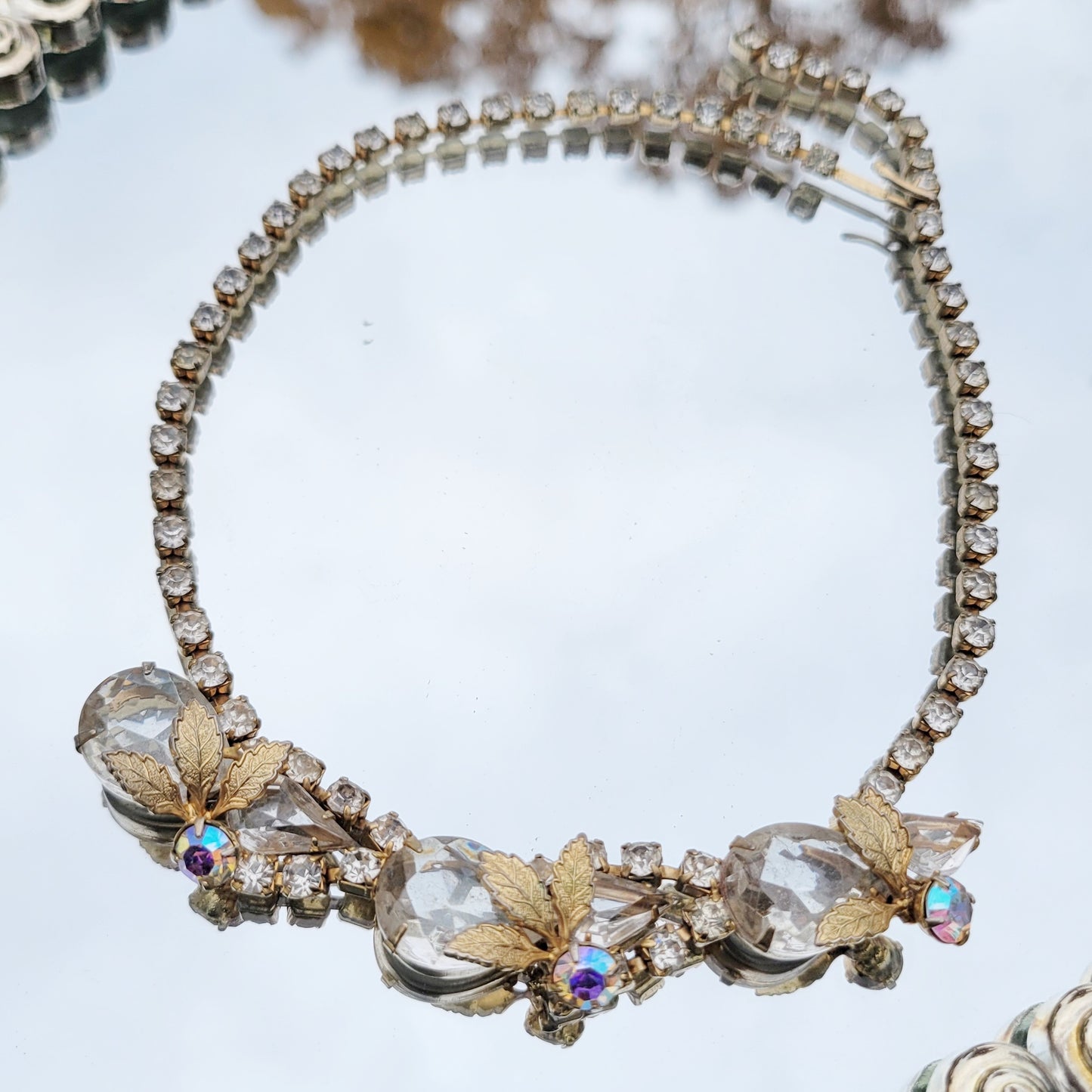 Vintage 50s Rhinestone Choker with Leaf Details