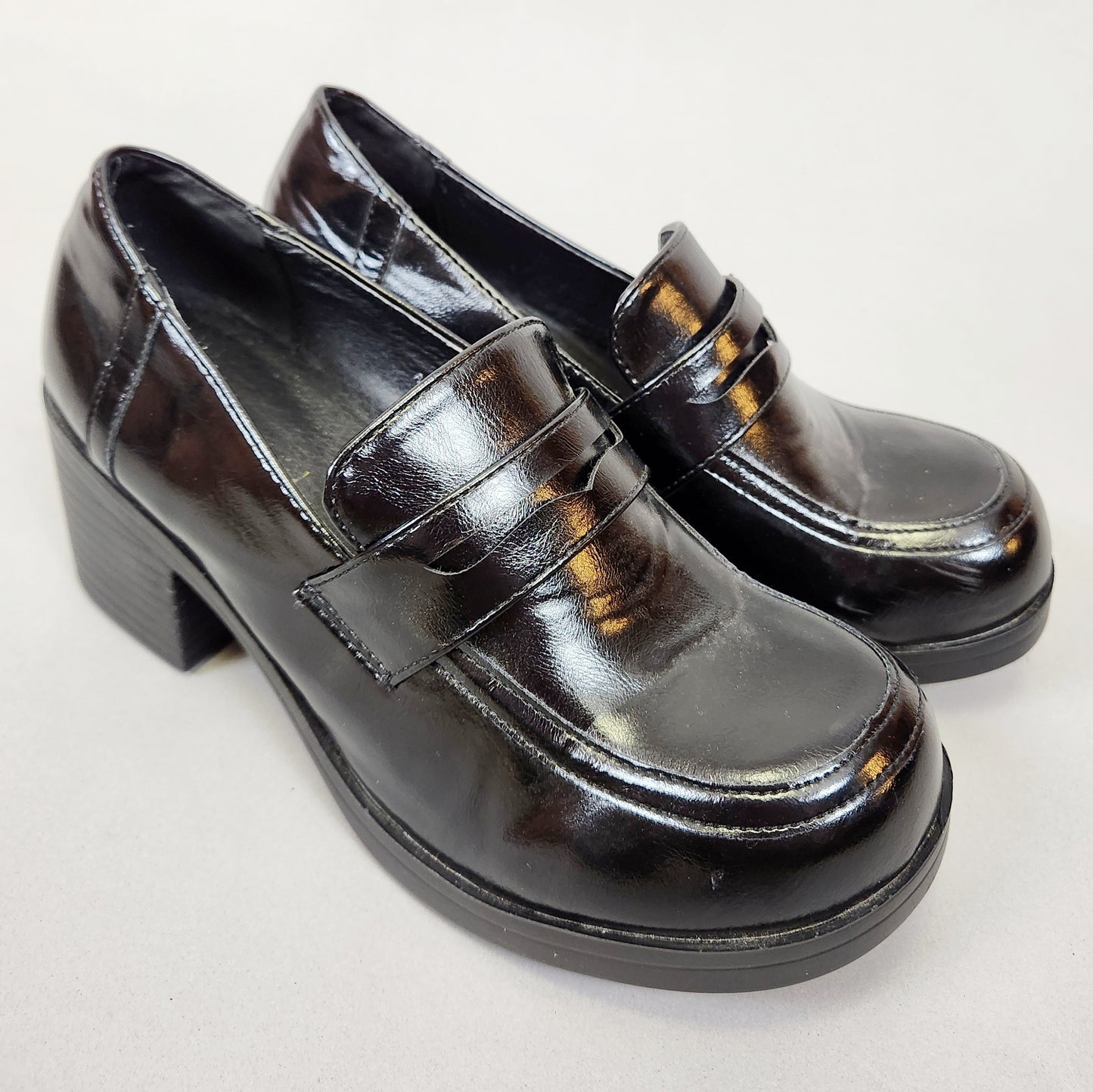 Vintage Y2k Heeled Chunky Heeled Loafers by Give Show