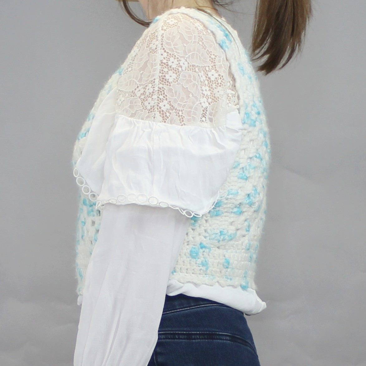 Crocheted Cropped Tank Top