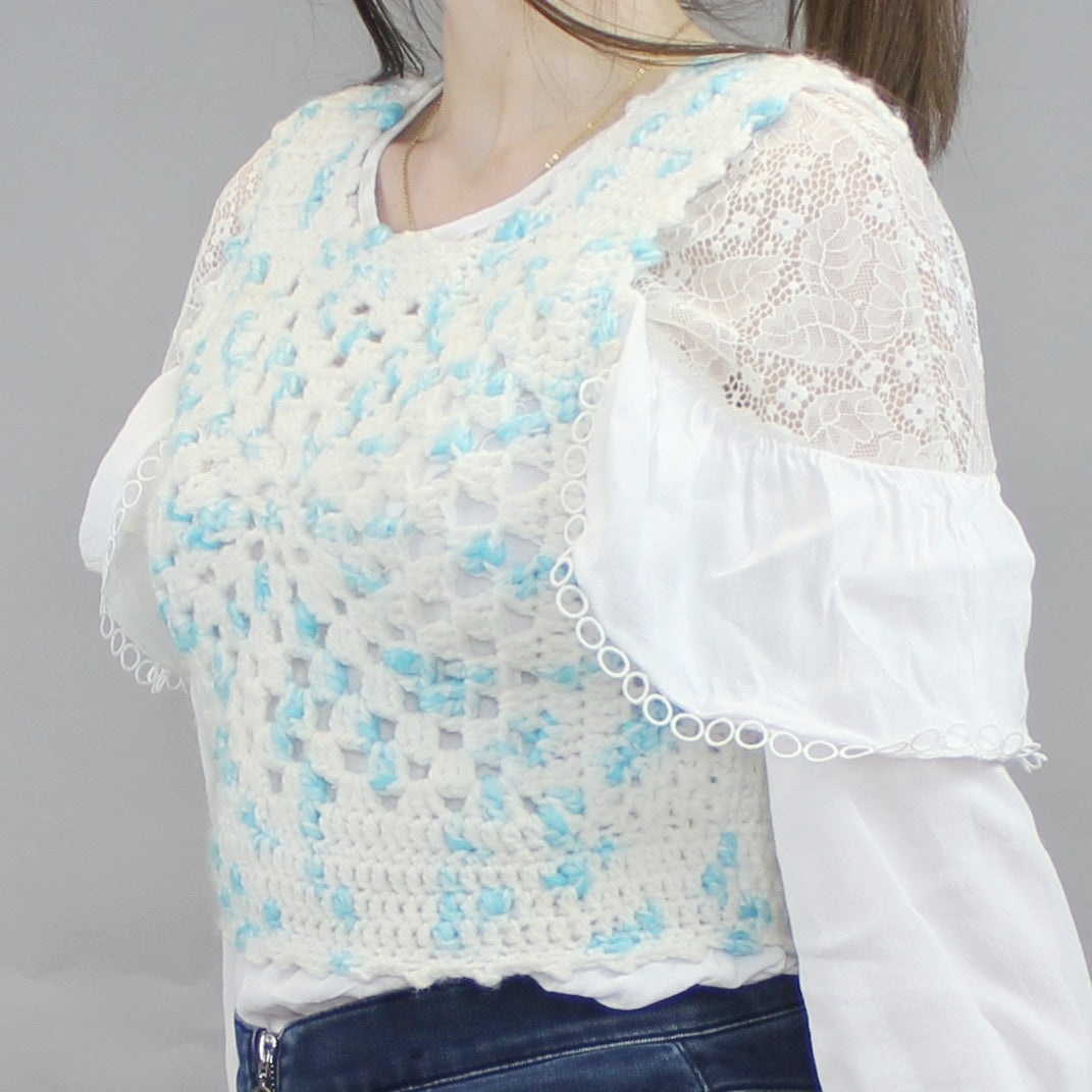 Crocheted Cropped Tank Top