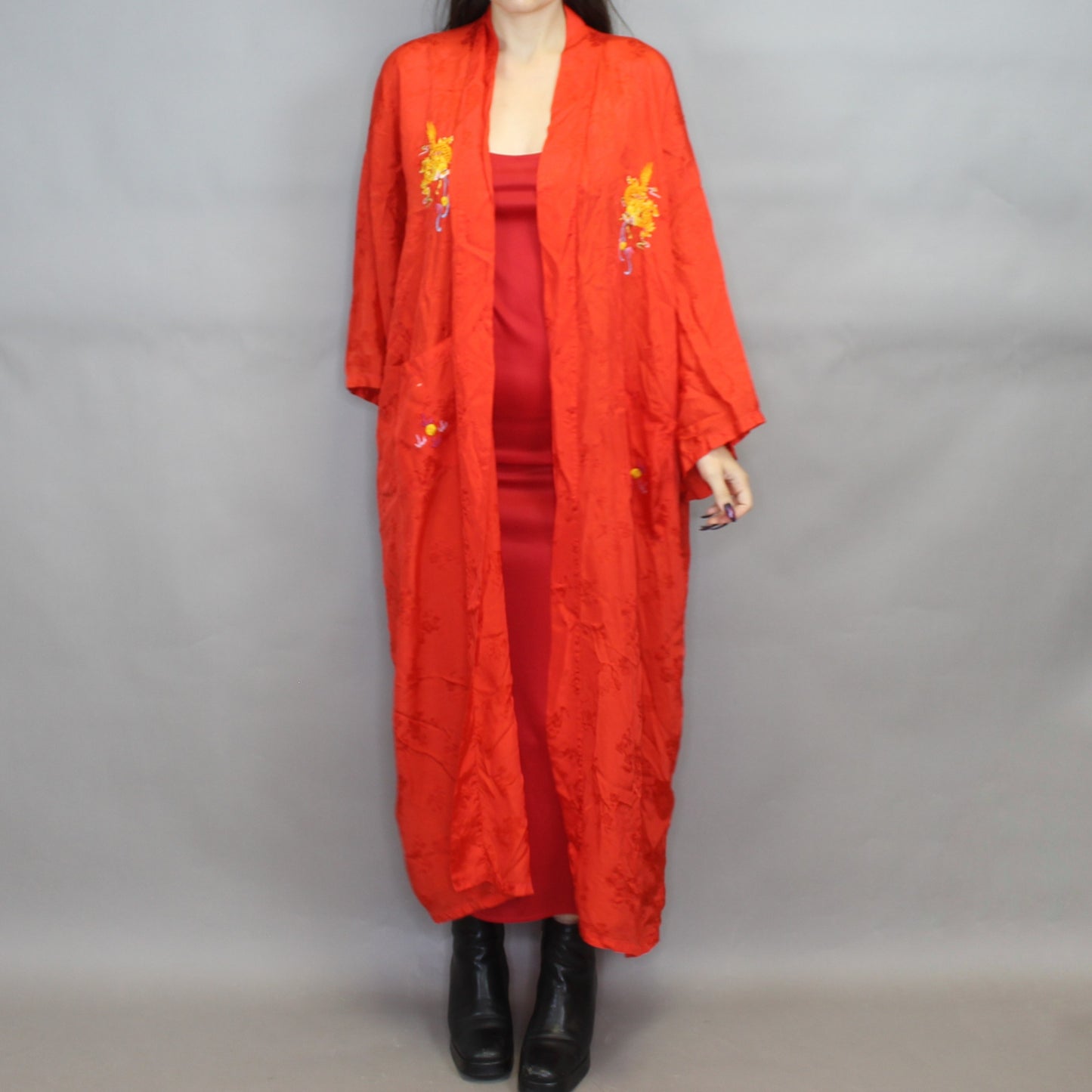 Vintage 70s Dragon Embroidered Kimono Robe