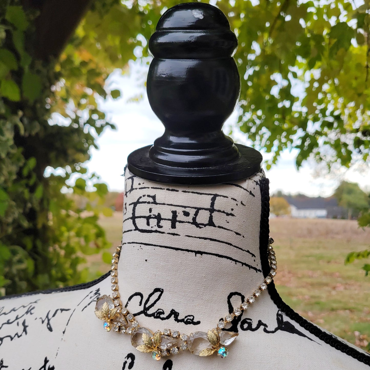 Vintage 50s Rhinestone Choker with Leaf Details