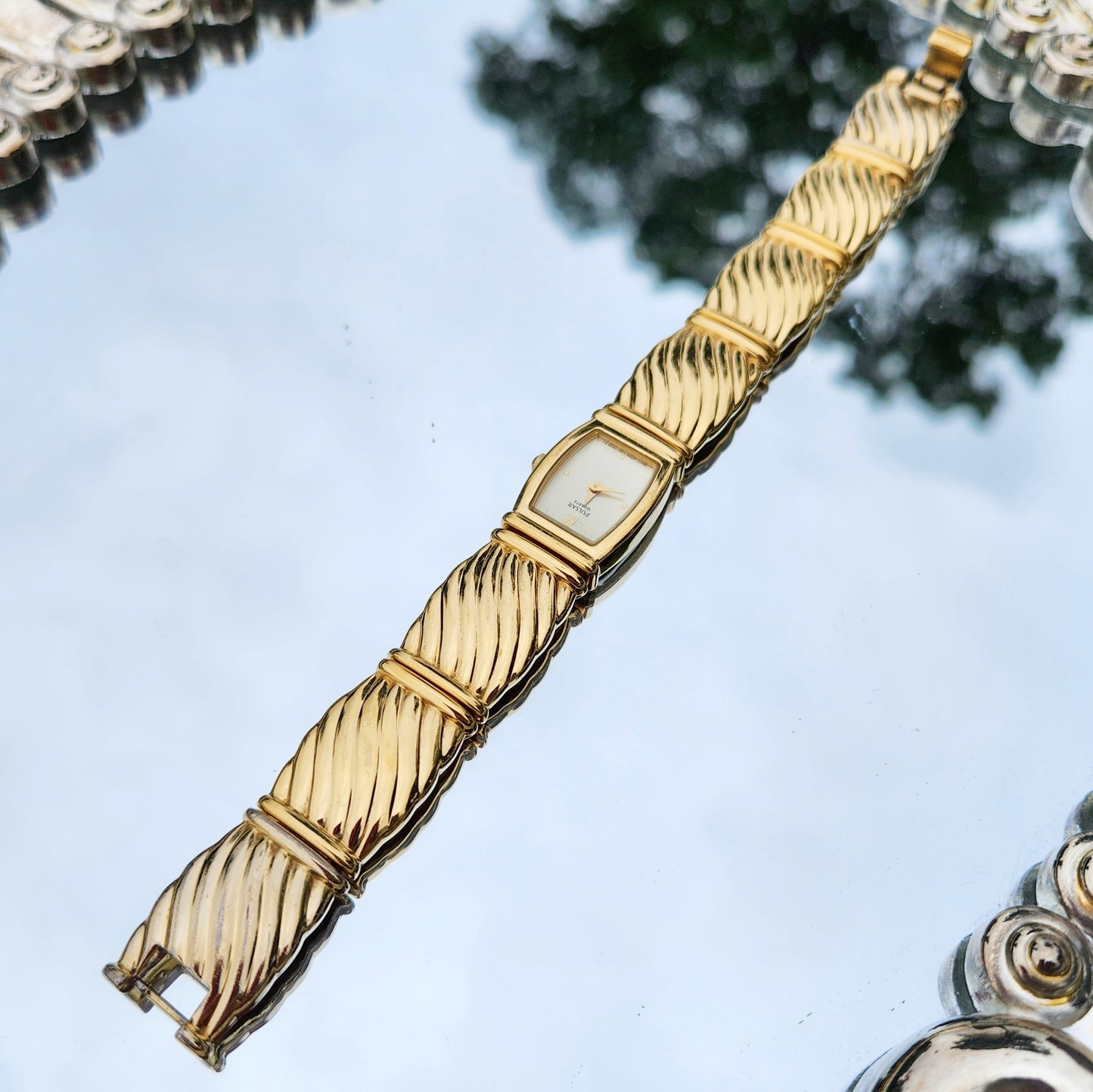Vintage 90s Gold Tone Pulsar Bracelet Watch