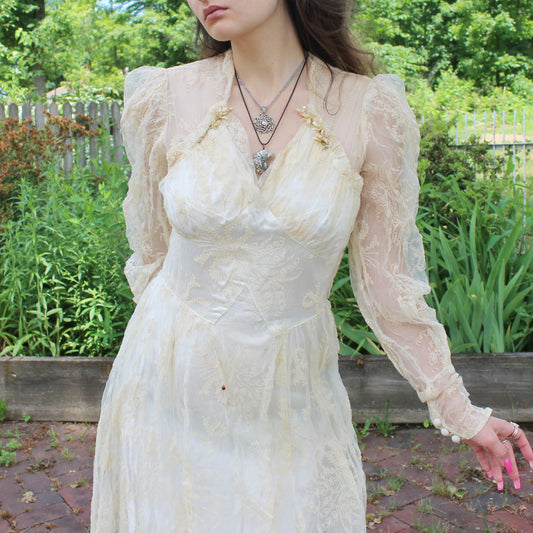 Vintage 40s Wedding Dress