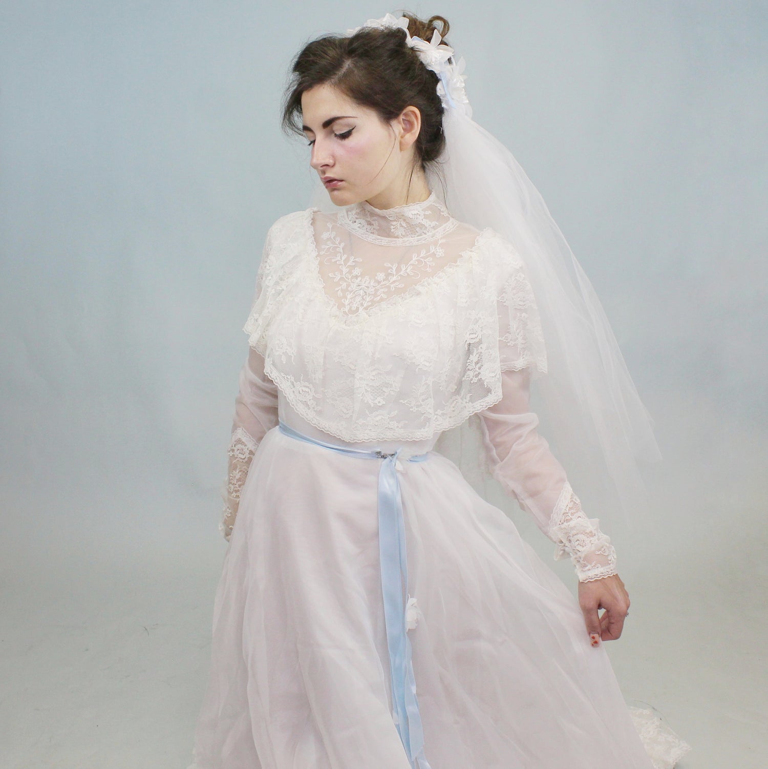 Vintage Victorian Lace Wedding Dresses Vintage Victorian Lace Wedding Dresses