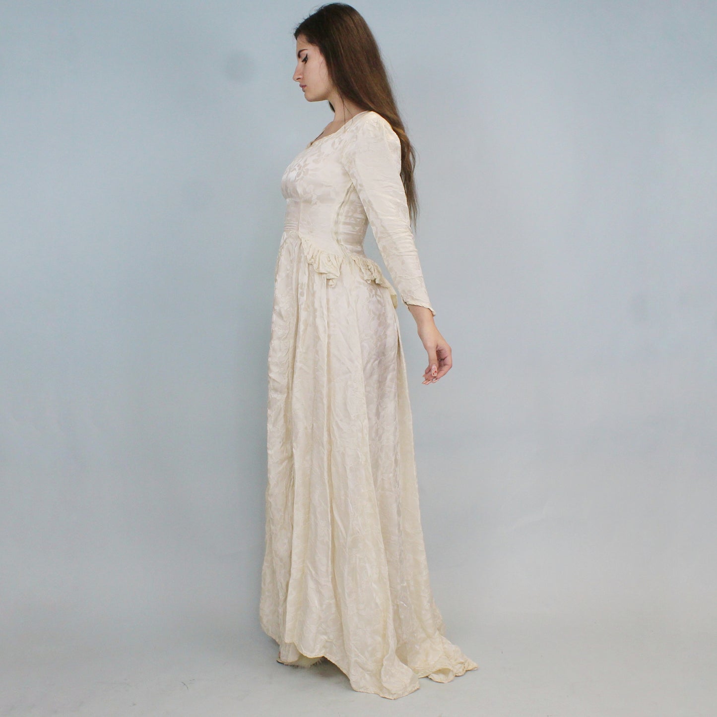 Vintage 40s wedding dress